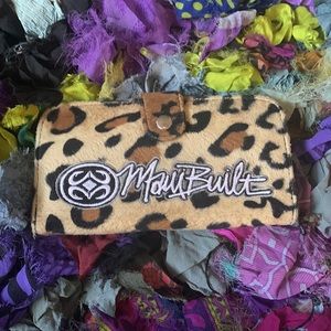Maui Built leopard wallet